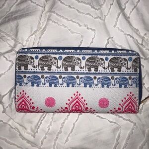 NWOT ELEPHANT WALLET